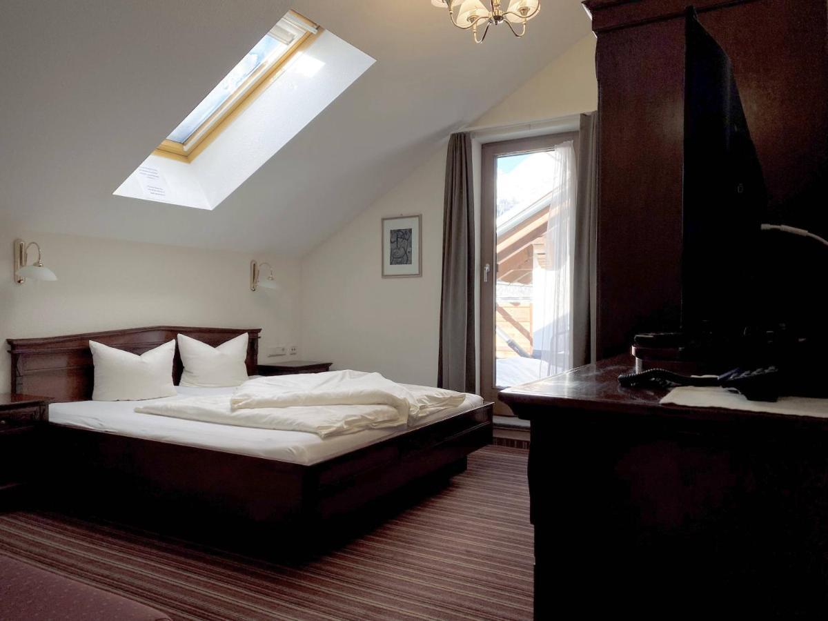 Hotel Garni Philipp Зерфаус Екстериор снимка
